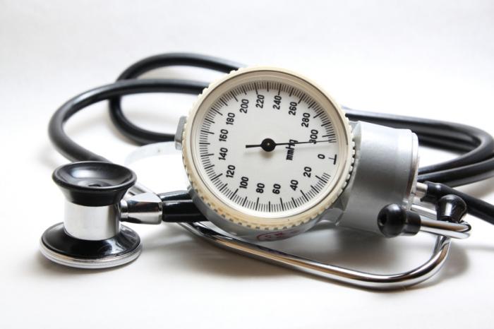 Is it normal for blood pressure to be higher at night?