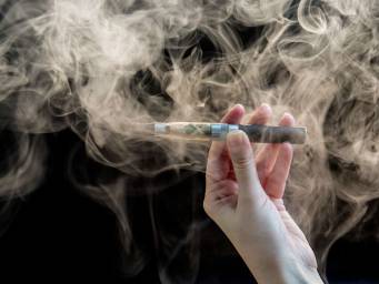 The pros and cons of e-cigarettes revealed